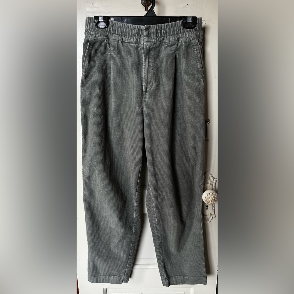 Gap Corduroy Pants - relaxed fit (M)